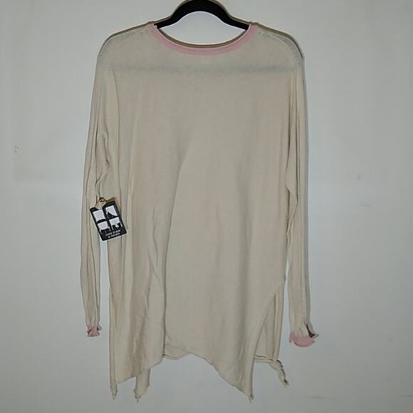 NWT Cloth by design long sleeve shirt.  NEW Size XS - Picture 6 of 8